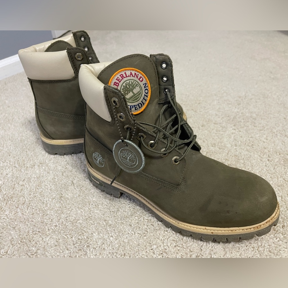 Men’s Timberlands.